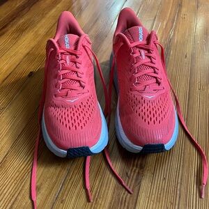 Hoka One One Clifton 7 Women’s 10.5
